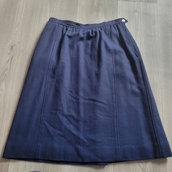 Vintage Villiager Navy Wool Skirt Tag Size 16 Actual Sz 8 - Picture 1 of 7